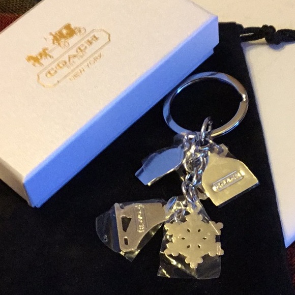 NWT Coach Key Chain RARE Sold Out - Picture 4 of 4